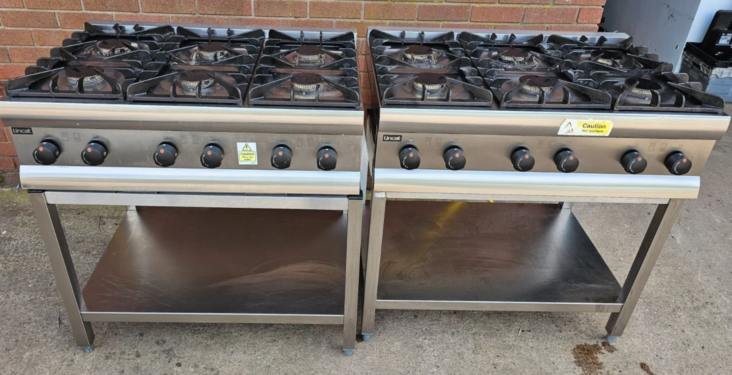 Lincat Silverlink 600 HT9/N Six-Burner Natural Gas Hob with SLS9 Stand — photograph 1