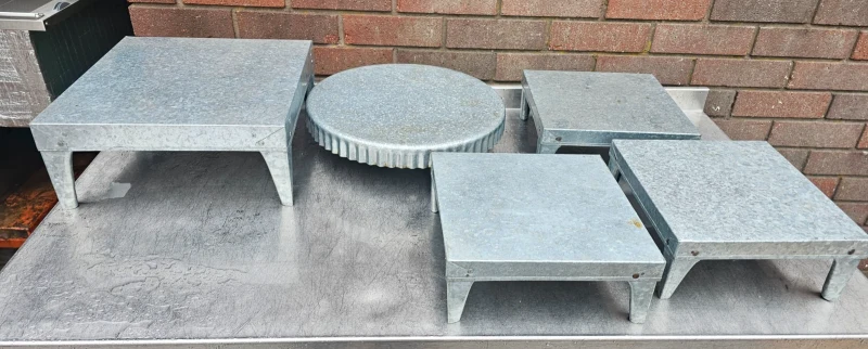 Exmouth Galvanised Metal Display Risers and Cake Stand Set